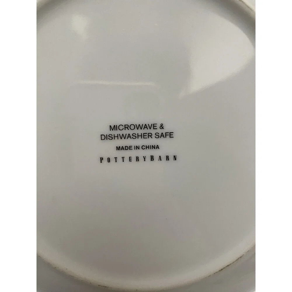 Set 6 POTTERY BARN Red Medallion 7 1/4” Porcelain Floral Dessert Salad Plates